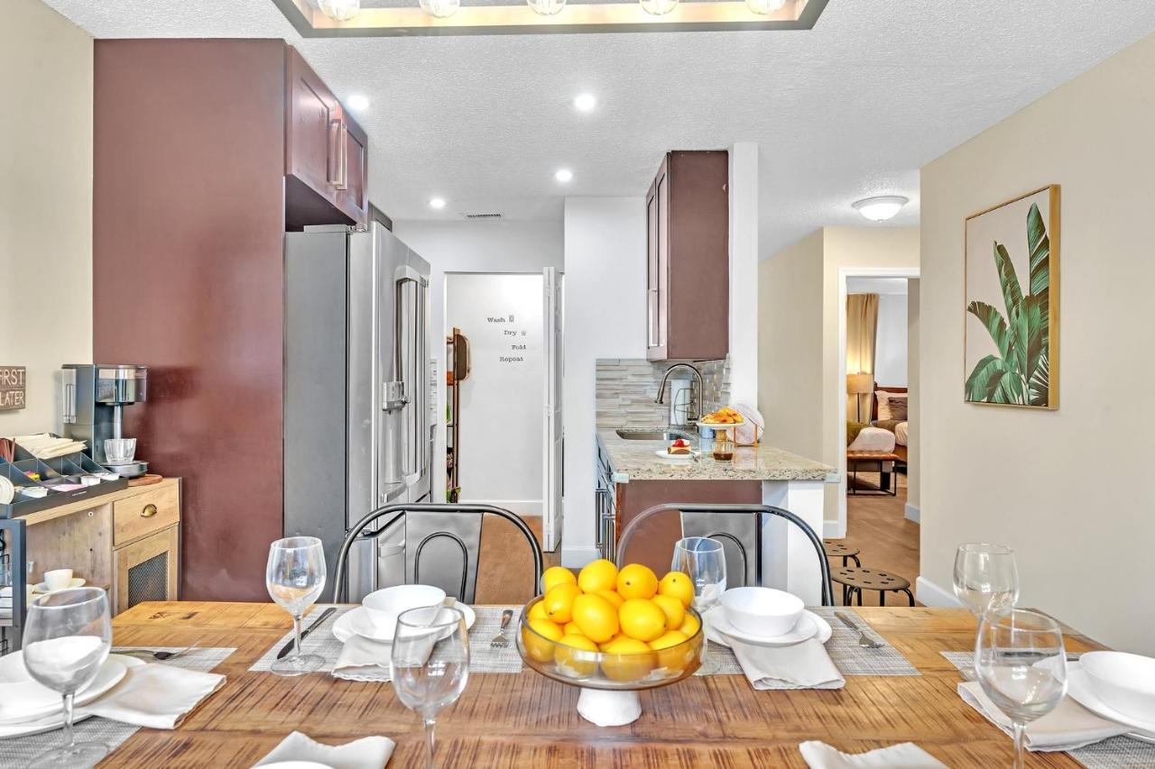 Estelo'S Place - Modern Townhouse With King Bed, Only 5 Min From The Airport! マイアミ エクステリア 写真