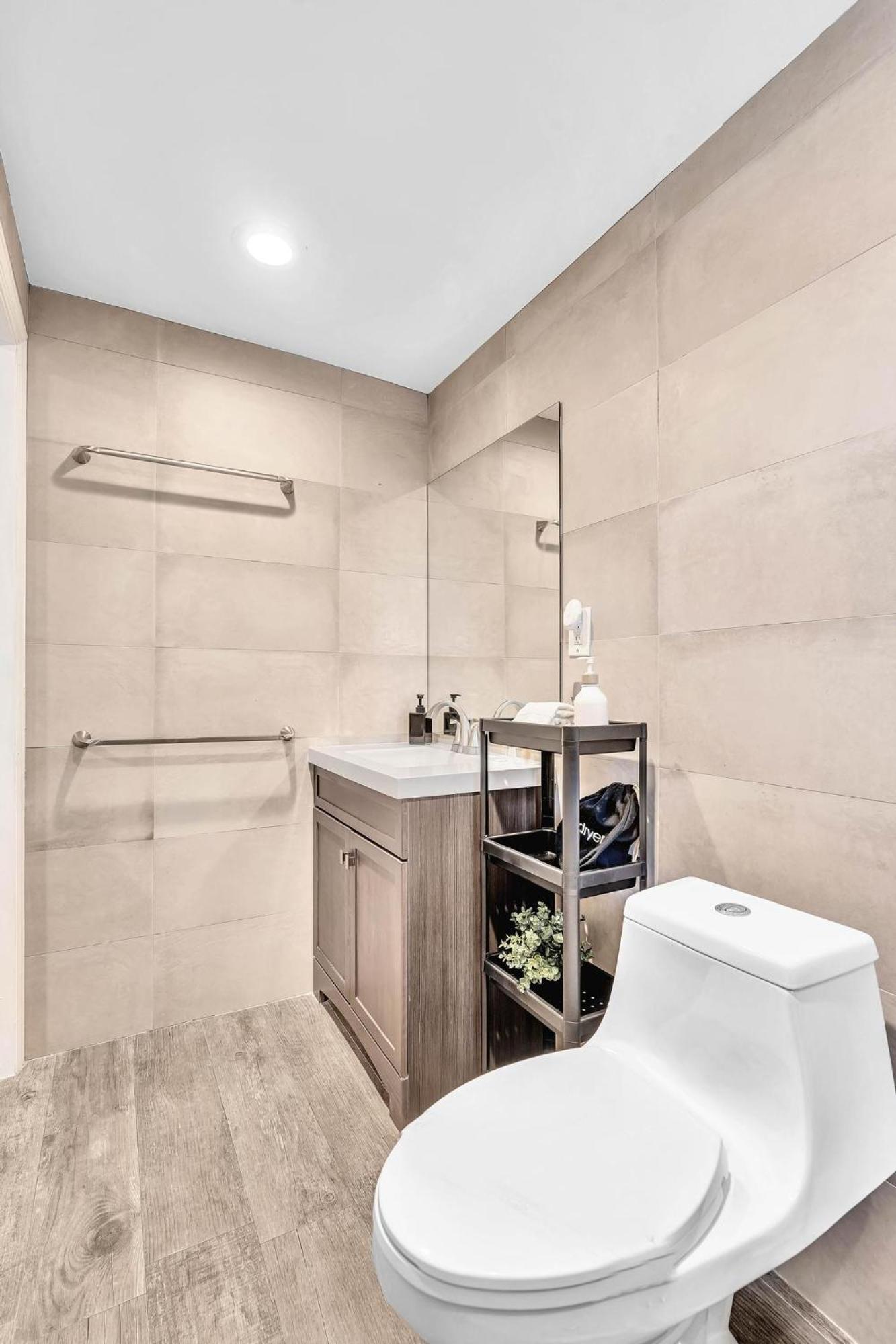 Estelo'S Place - Modern Townhouse With King Bed, Only 5 Min From The Airport! マイアミ エクステリア 写真